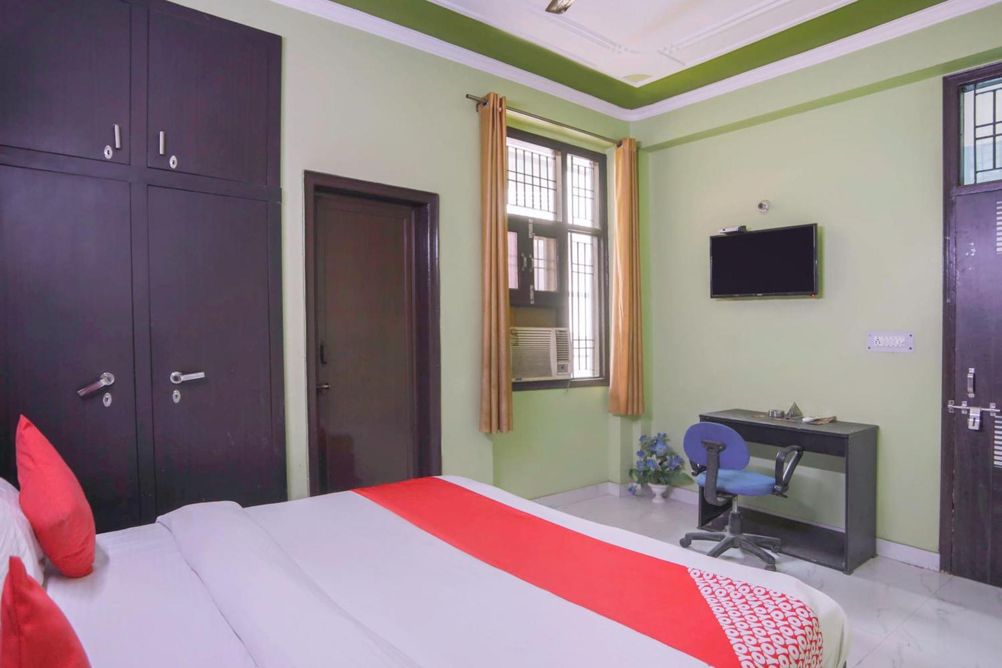 OYO28604Chs别墅 Indirapuram 外观 照片